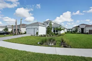 16415 Isola Pl, Lakewood Ranch, FL 34211 - Photo 3