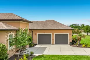 15315 37th Ct E, Parrish, FL 34219 - Photo 3