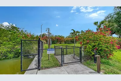 1709 N Tamiami Trail #522, Sarasota, FL 34234 - Photo 33