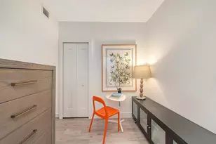 1709 N Tamiami Trl, Sarasota, FL 34234 - Photo 27