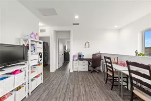 9924 Crystal Isles Cir, Sarasota, FL 34241 - Photo 31