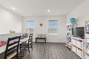 9924 Crystal Isles Cir, Sarasota, FL 34241 - Photo 25
