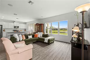 9924 Crystal Isles Cir, Sarasota, FL 34241 - Photo 15