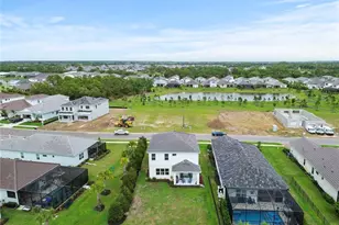 9924 Crystal Isles Cir, Sarasota, FL 34241 - Photo 93