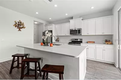 9924 Crystal Isle Circle, Sarasota, FL 34241 - Photo 15