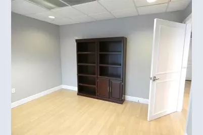 1882 Porter Lake Drive #103, Sarasota, FL 34240 - Photo 5