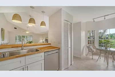 6467 Carrington Circle #43, Sarasota, FL 34238 - Photo 19