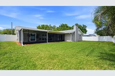 2205 71st Street W, Bradenton, FL 34209 - Photo 27