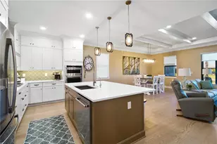 18857 Daybreak Dr, Venice, FL 34293 - Photo 5