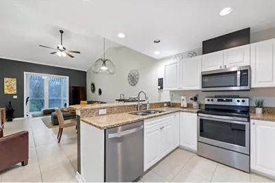 3604 54th Drive W #203, Bradenton, FL 34210 - Photo 7