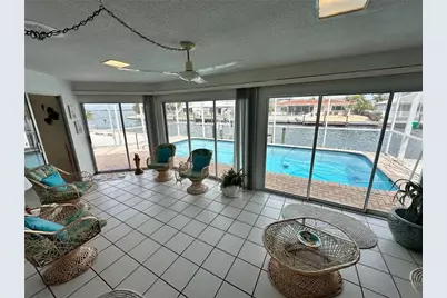 3615 100th Street W, Bradenton, FL 34210 - Photo 11