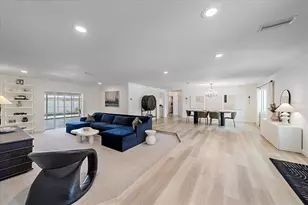 1734 Riviera Cir, Sarasota, FL 34232 - Photo 9