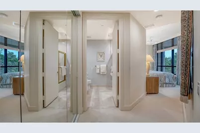 1281 Gulf Of Mexico Drive #111, Longboat Key, FL 34228 - Photo 17