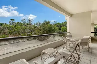 1281 Gulf of Mexico Dr, Longboat Key, FL 34228 - Photo 25