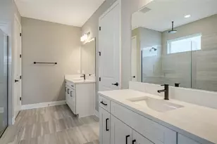 16905 Sweetwater Village Dr, Bradenton, FL 34211 - Photo 23