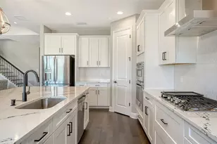 16905 Sweetwater Village Dr, Bradenton, FL 34211 - Photo 17