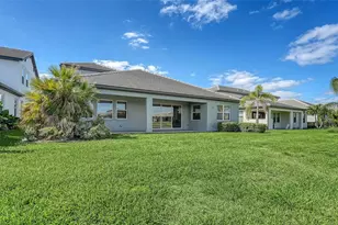 16905 Sweetwater Village Dr, Bradenton, FL 34211 - Photo 47