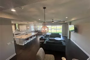 16905 Sweetwater Village Dr, Bradenton, FL 34211 - Photo 11