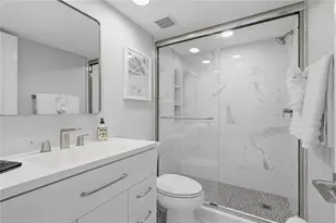1801 Gulf Dr N, Bradenton Beach, FL 34217 - Photo 19