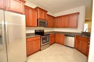 7770 Moonstone Dr, Sarasota, FL 34233 - Photo 3
