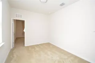 7770 Moonstone Dr, Sarasota, FL 34233 - Photo 13