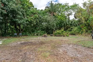 1335 40th St, Sarasota, FL 34234 - Photo 43