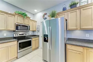 6422 2nd St E, Bradenton, FL 34203 - Photo 13