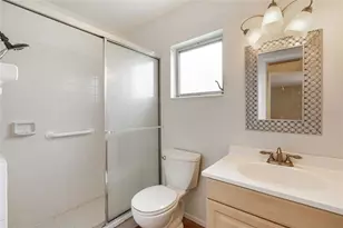 5972 Hibiscus Dr, Bradenton, FL 34207 - Photo 15