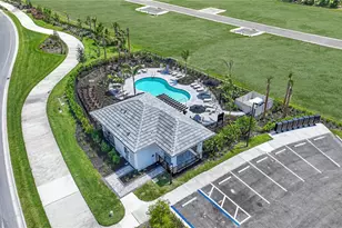 10605 Orbit Ter, Sarasota, FL 34241 - Photo 21