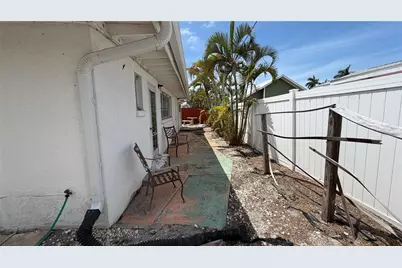 114 78th Street, Holmes Beach, FL 34217 - Photo 25