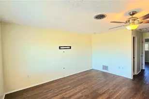 1965 Forked Creek Dr, Englewood, FL 34223 - Photo 15