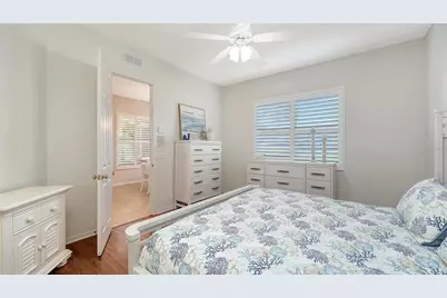 533 Fallbrook Drive, Venice, FL 34292 - Photo 19