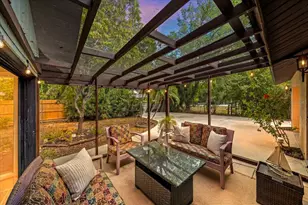 3246 Maiden Ln, Sarasota, FL 34231 - Photo 31