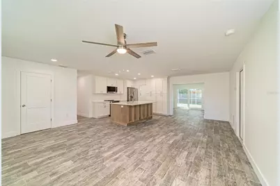 6105 7th Avenue Drive W, Bradenton, FL 34209 - Photo 13