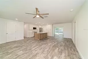 6105 7th Ave Dr W, Bradenton, FL 34209 - Photo 13