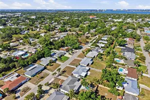 2311 Sunnyside Pl, Sarasota, FL 34239 - Photo 45