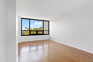 1255 N Gulfstream Ave, Sarasota, FL 34236 - Photo 17