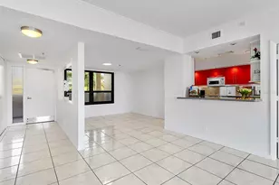 1255 N Gulfstream Ave, Sarasota, FL 34236 - Photo 9