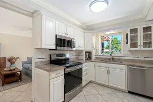 9538 Azure Cove, Bradenton, FL 34210 - Photo 13