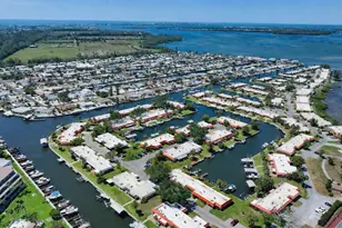 9538 Azure Cove, Bradenton, FL 34210 - Photo 3