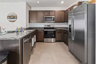 17067 Oval Rum Dr, Wimauma, FL 33598 - Photo 5