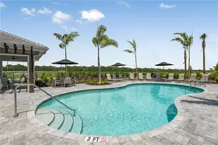 10601 Orbit Ter, Sarasota, FL 34241 - Photo 25