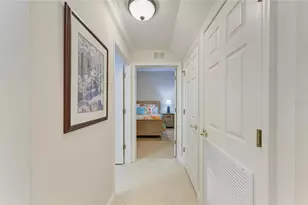 8409 Miramar Way, Lakewood Ranch, FL 34202 - Photo 31