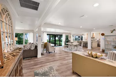 103 51st Street, Holmes Beach, FL 34217 - Photo 5