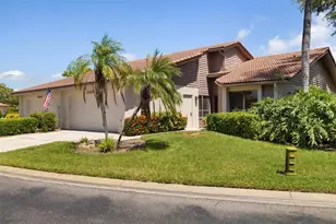 3862 Wilshire Cir W, Sarasota, FL 34238 - Photo 43
