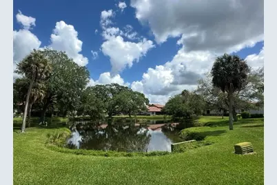 3862 Wilshire Circle W #107, Sarasota, FL 34238 - Photo 29