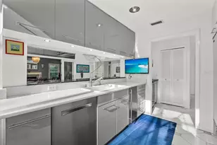 4891 Peregrine Point E, Sarasota, FL 34231 - Photo 21