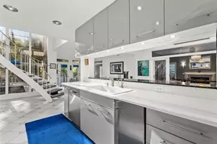 4891 Peregrine Point E, Sarasota, FL 34231 - Photo 23