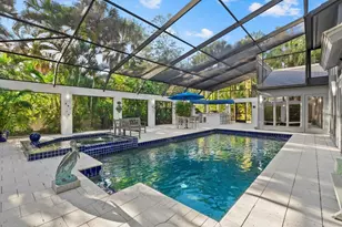 4891 Peregrine Point E, Sarasota, FL 34231 - Photo 53