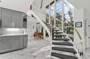 4891 Peregrine Point E, Sarasota, FL 34231 - Photo 19